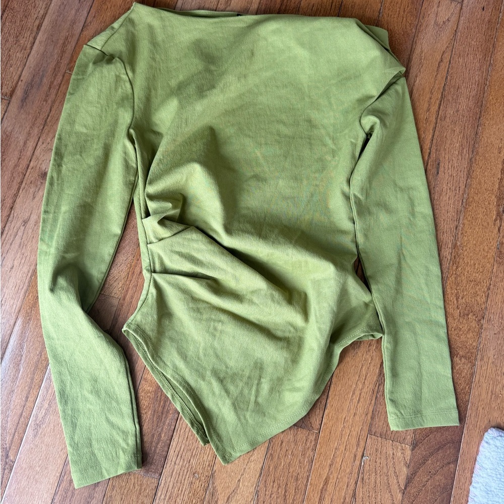 NWT Zara Green Long Sleeve Top